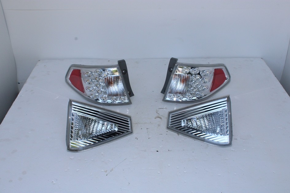 JDM 2008-2014 SUBARU IMPREZA WRX STI HATCH BACK OEM TAIL LIGHTS