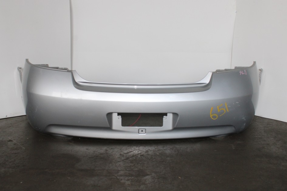 JDM 2009-2015 INFINITI G37 SEDAN OEM REAR BUMPER (HEM22-1NFOH)