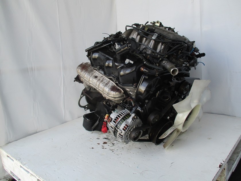 JDM 1999-2004 NISSAN FRONTIER 3.3L V6 ENGINE ( VG33.ENG )