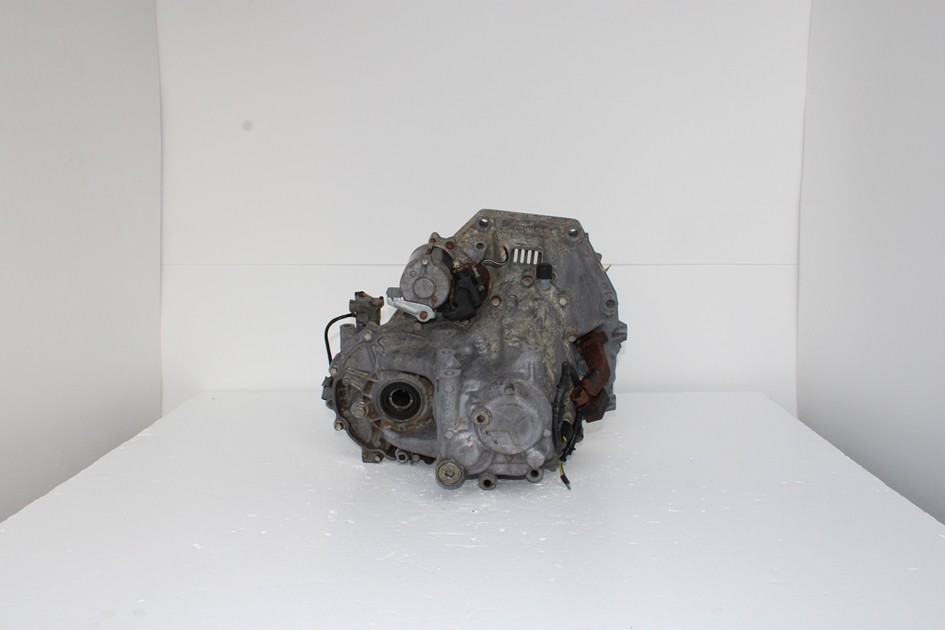 JDM 1989-1993 HONDA / ACURA DOHC 1.6L VTEC 5 SPEED MANUAL LSD TRANSMISSION B16A